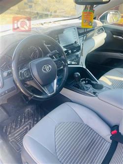 تۆیۆتا کامری